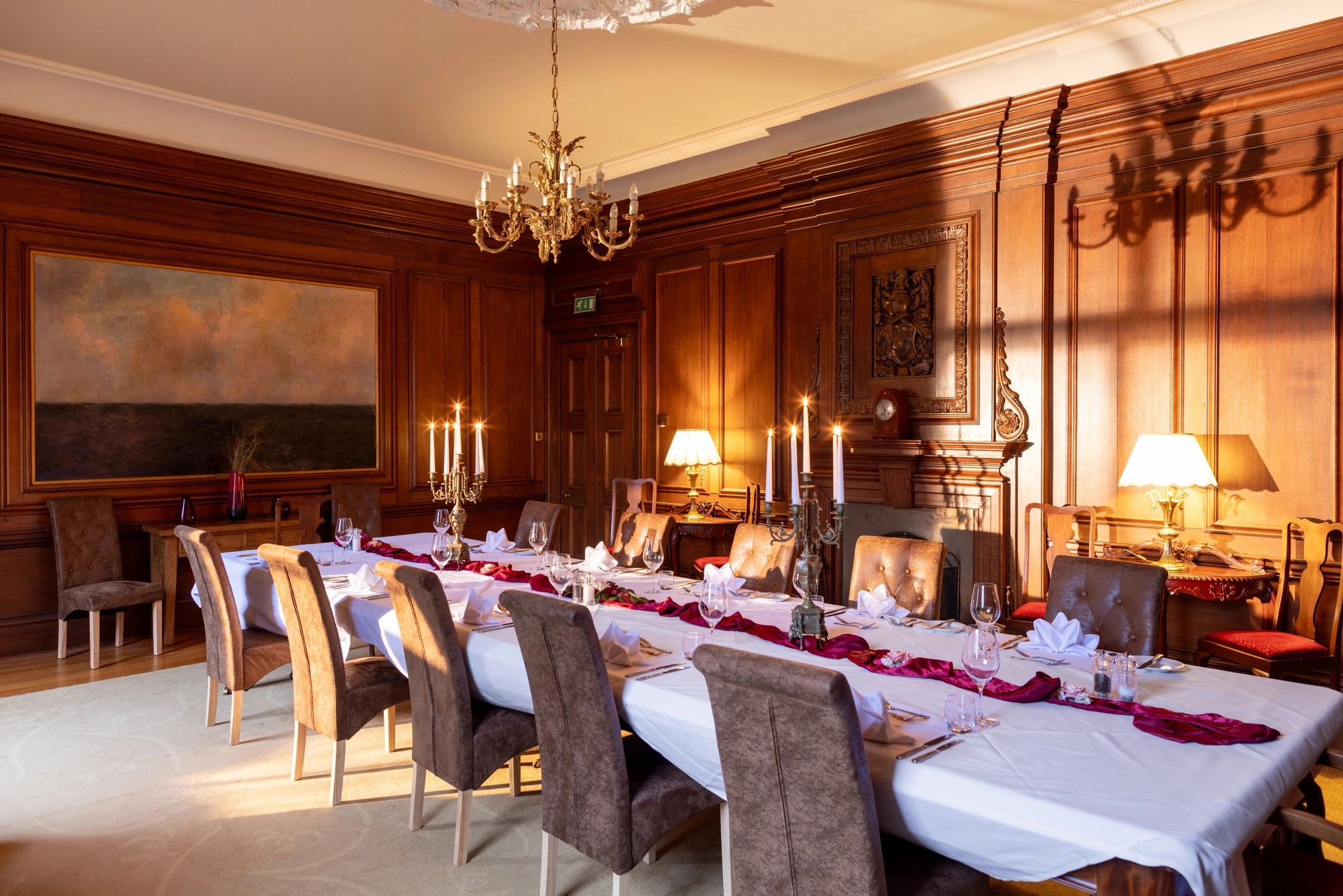 Elegant luxury event table setting